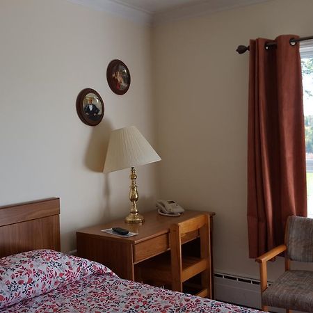 Northland Motel Nipigon Bagian luar foto