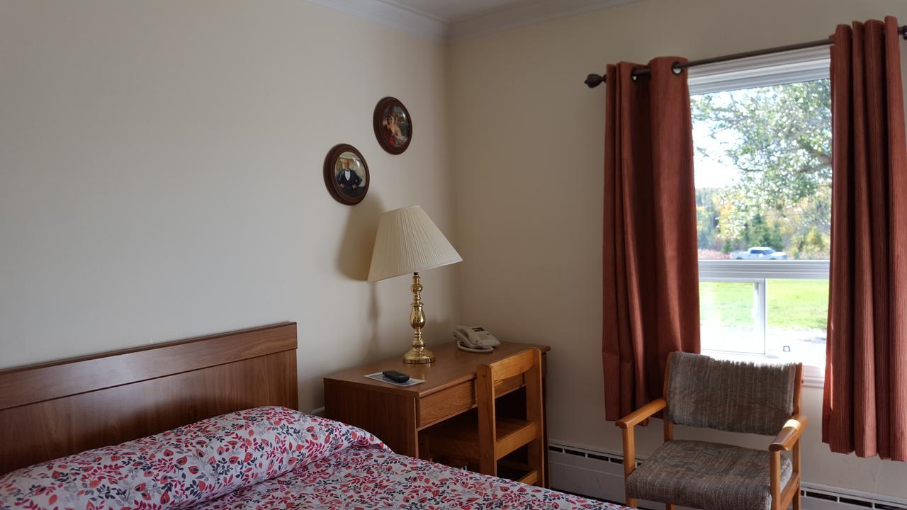 Northland Motel Nipigon Bagian luar foto