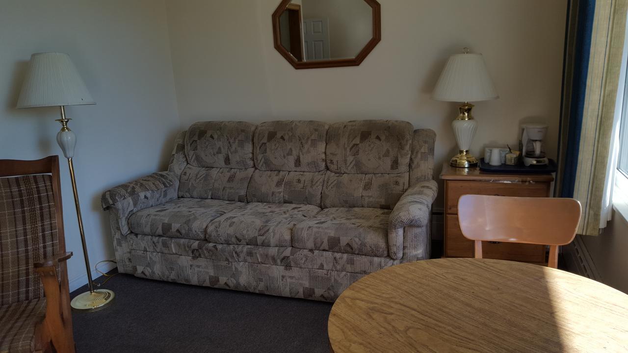 Northland Motel Nipigon Bagian luar foto